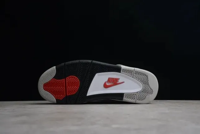 Air Jordan 4 Retro White Cement 840606-192
