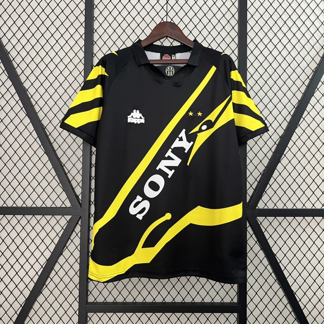 Retro Juventus 96/97 third  Away