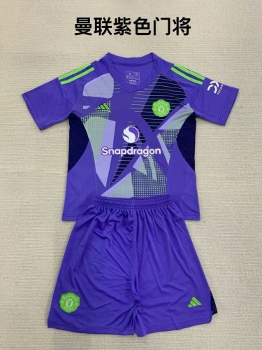 24/25 Manchester United Purple Goalkeeper Kids Kit