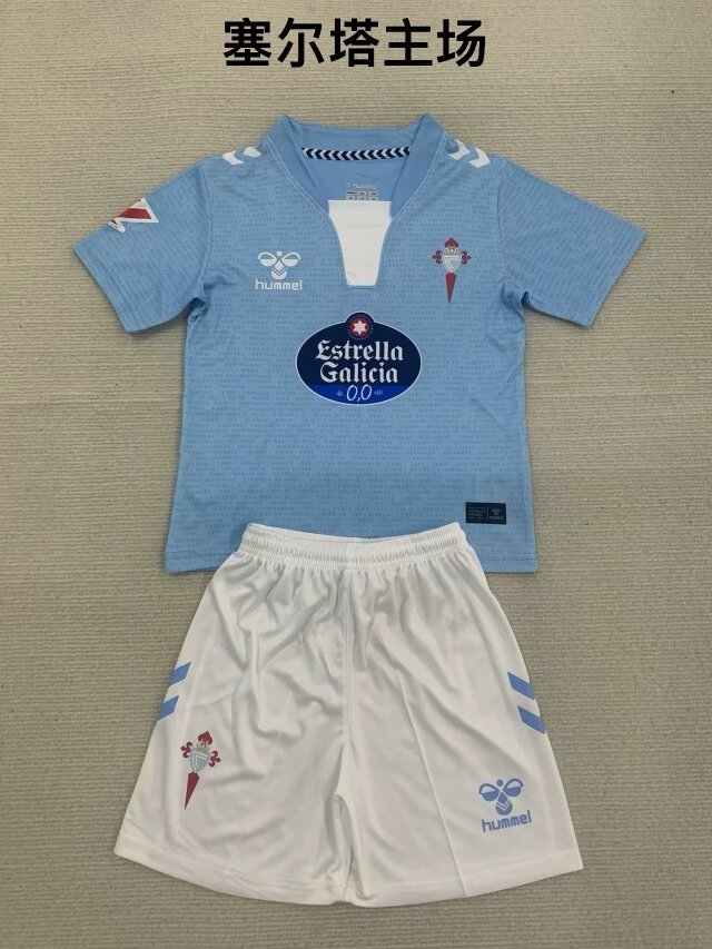 24/25 Celta Home Adult Uniform