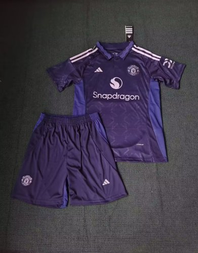 24/25 Manchester United Away  Adult Uniform