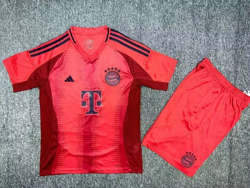 24/25 Bayern Munich Home Adult Uniform