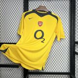 Retro 05/06 Arsenal away