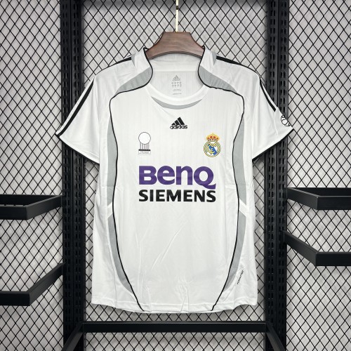 Retro 06/07 Real Madrid Home Jersey