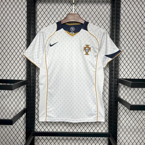 Retro 2004 Portugal  Away