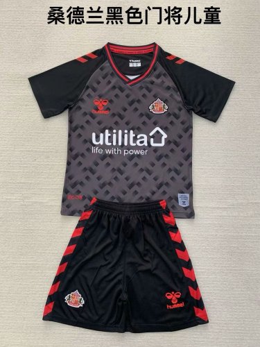 24/25 Sunderland Goalkeeper Kid Kit