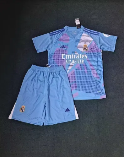 24/25 Real Madrid Goalkeeper Adult Uniform