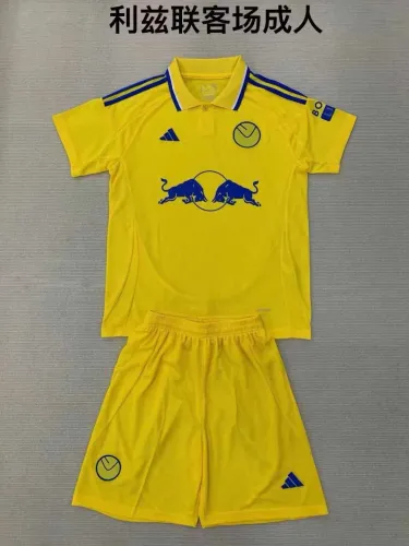 24/25 Leeds United  Away  Adult Uniform