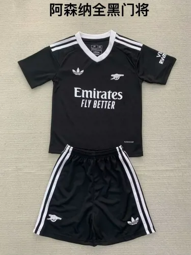 24/25 Arsenal Goalkeeper Adult Uniform