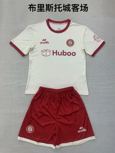 24/25 Bristol City Away Adult Uniform