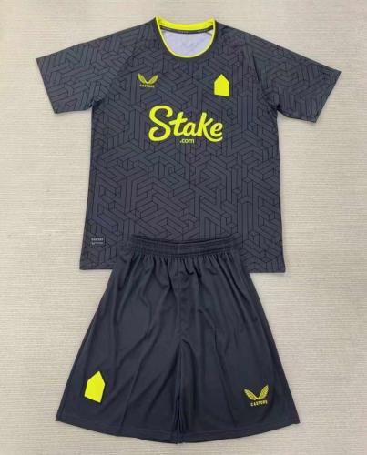 24/25 Everton Away Adult Uniform