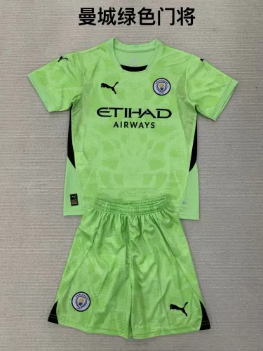 24/25 Manchester City Goalkeeper Kids Kit