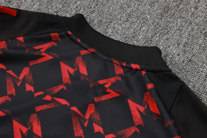 24/25 Manchester United Adult Tracksuits