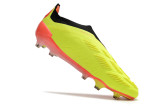 PREDATOR ELITE LACELESS BOOTS FG39-45