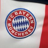 Retro 2000/01 Bayern Munich Away