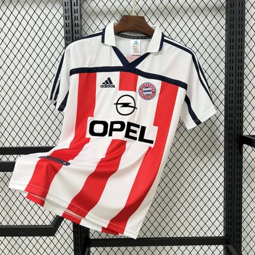 Retro 2000/01 Bayern Munich Away