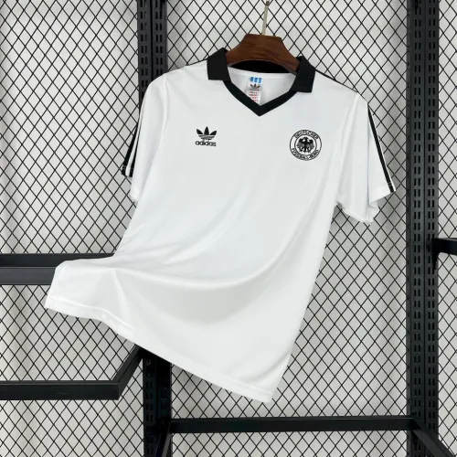 Retro Germany 1980 Home