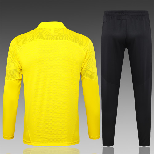 24/25 Borussia Dortmund Adult Tracksuits  (player version)