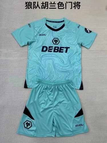 24/25 Wolves Goalkeeper  Kids Kit