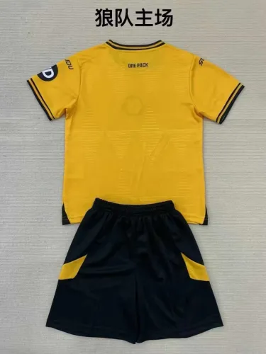 24/25 Wolves Home Kids Kit
