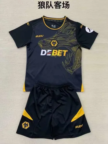 24/25 Wolves Away  Adult Uniform