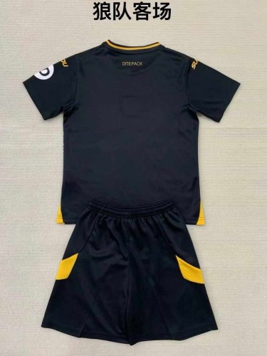 24/25 Wolves Away  Adult Uniform