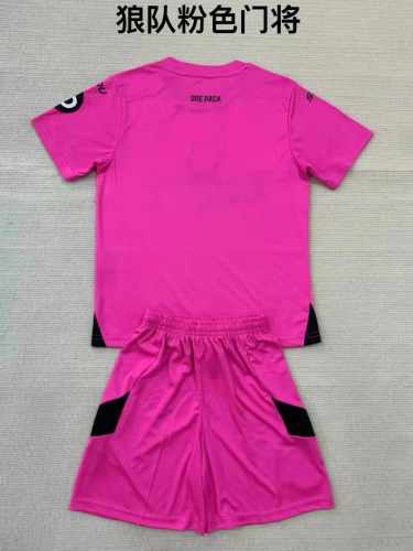 24/25 Wolves Goalkeeper  Kids Kit