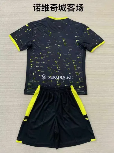 24/25 Norwich City  Away Kid Kit