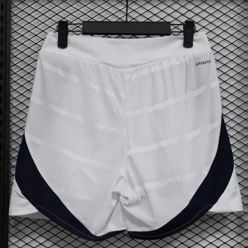 24/25 Manchester United white Shorts player