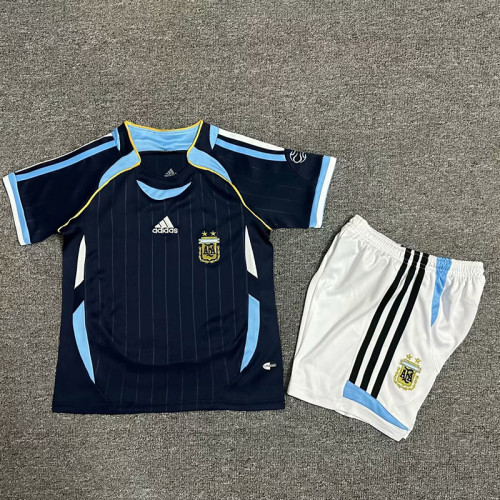 Retro 2006 Argentina Away Kids kit