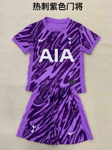 24/25 Tottenham Hotspur Goalkeeper Kids Kit