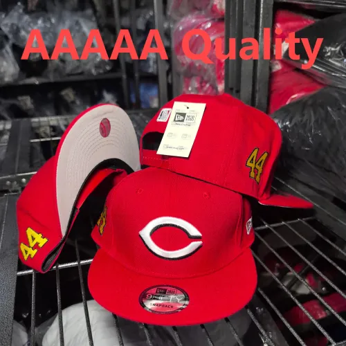 Cincinnati Reds Adjustable Hat