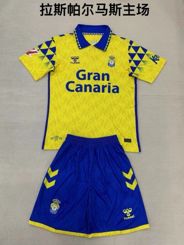 24/25 Las Palmas Home  Adult Uniform