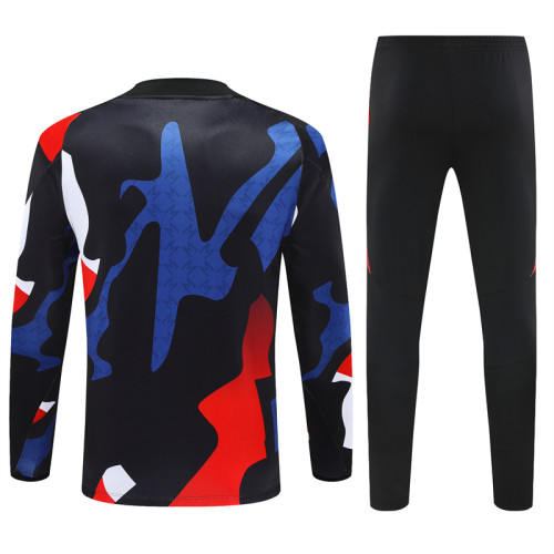 24/25 Manchester United Adult Tracksuits