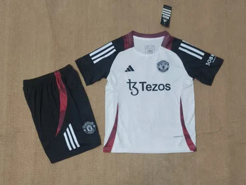 24/25 Manchester United White Kids Kit