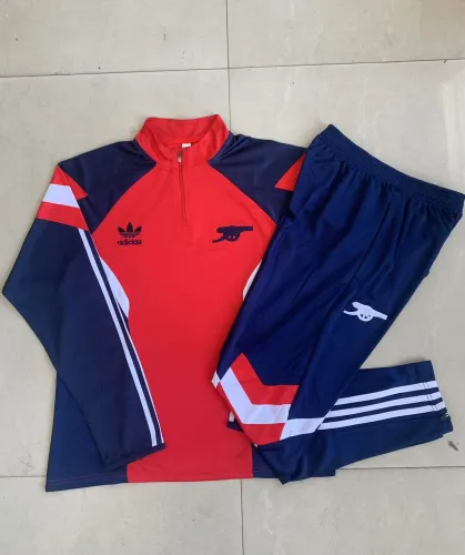 24/25 Arsenal Kids Tracksuits