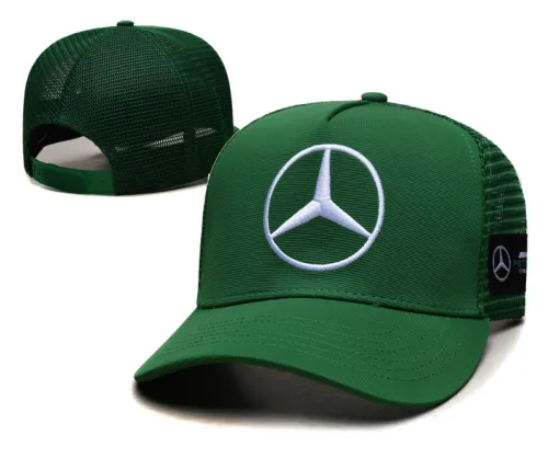Adjustable sun protection hat