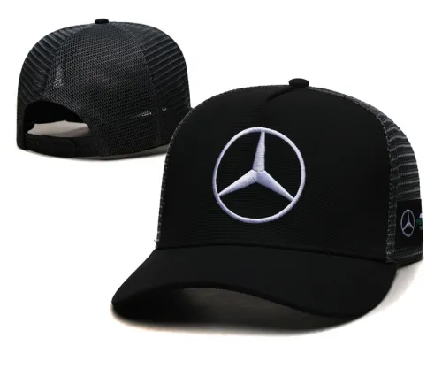 Adjustable sun protection hat