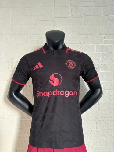 25/26 Manchester United Black Player Jersey