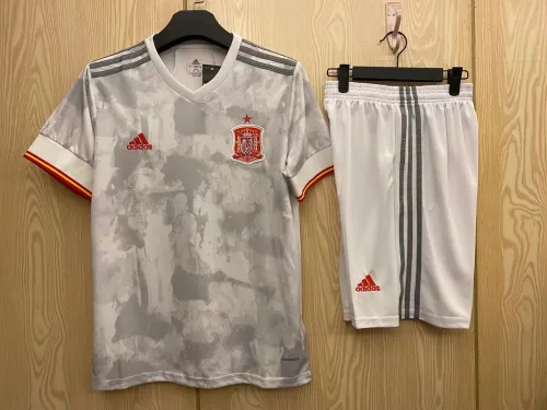 Retro 2020 Spain Away Adult Uniform