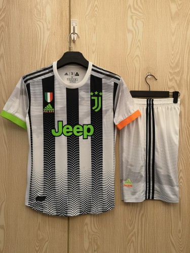 Retro 19/20 Juventus Special Edition Adult Uniform