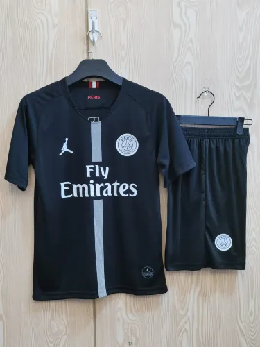 Retro 18/19 Paris/PSG Adult Uniform