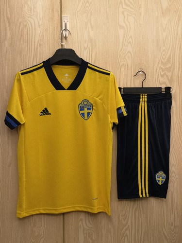 Retro 2020 Sweden Adult Uniform