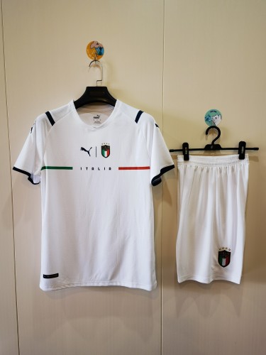 Retro 2021 Italy Away Adult Uniform