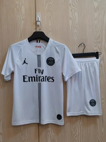 Retro 18/19 Paris/PSG Adult Uniform