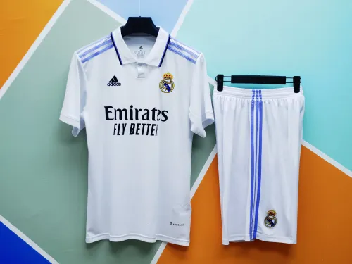 Retro 22/23 Real Madrid Home  Adult Uniform