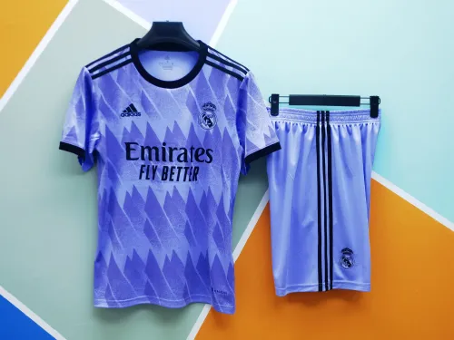 Retro 22/23 Real Madrid Away  Adult Uniform