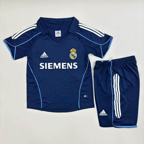 Retro 2005/06 Real Madrid  Away Kids Kit