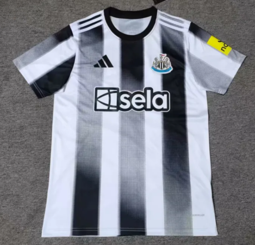 25/26 Newcastle United Home Man Jersey | Fan Version