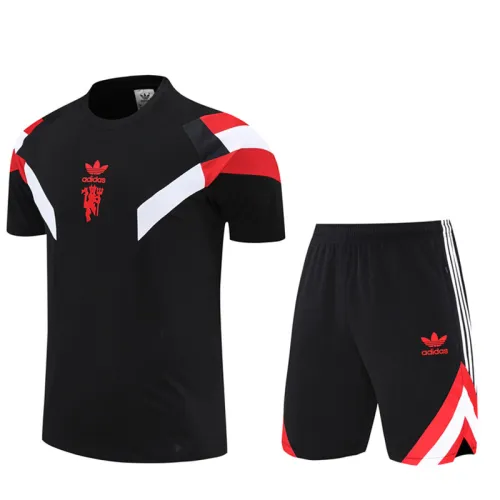 25/26 Manchester United Training  Adult Uniform